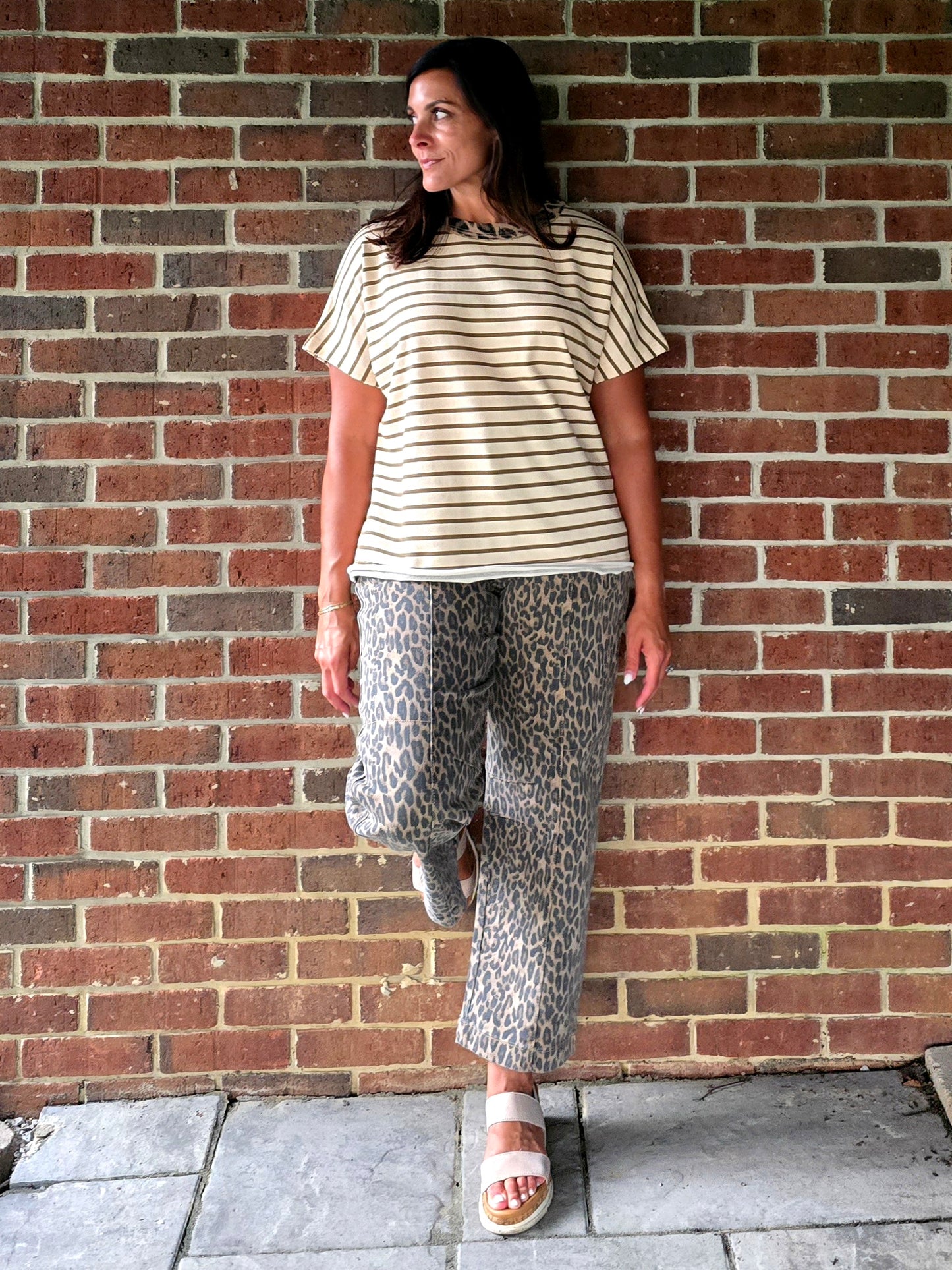 Leopard Cropped Relaxed Fit Jeans