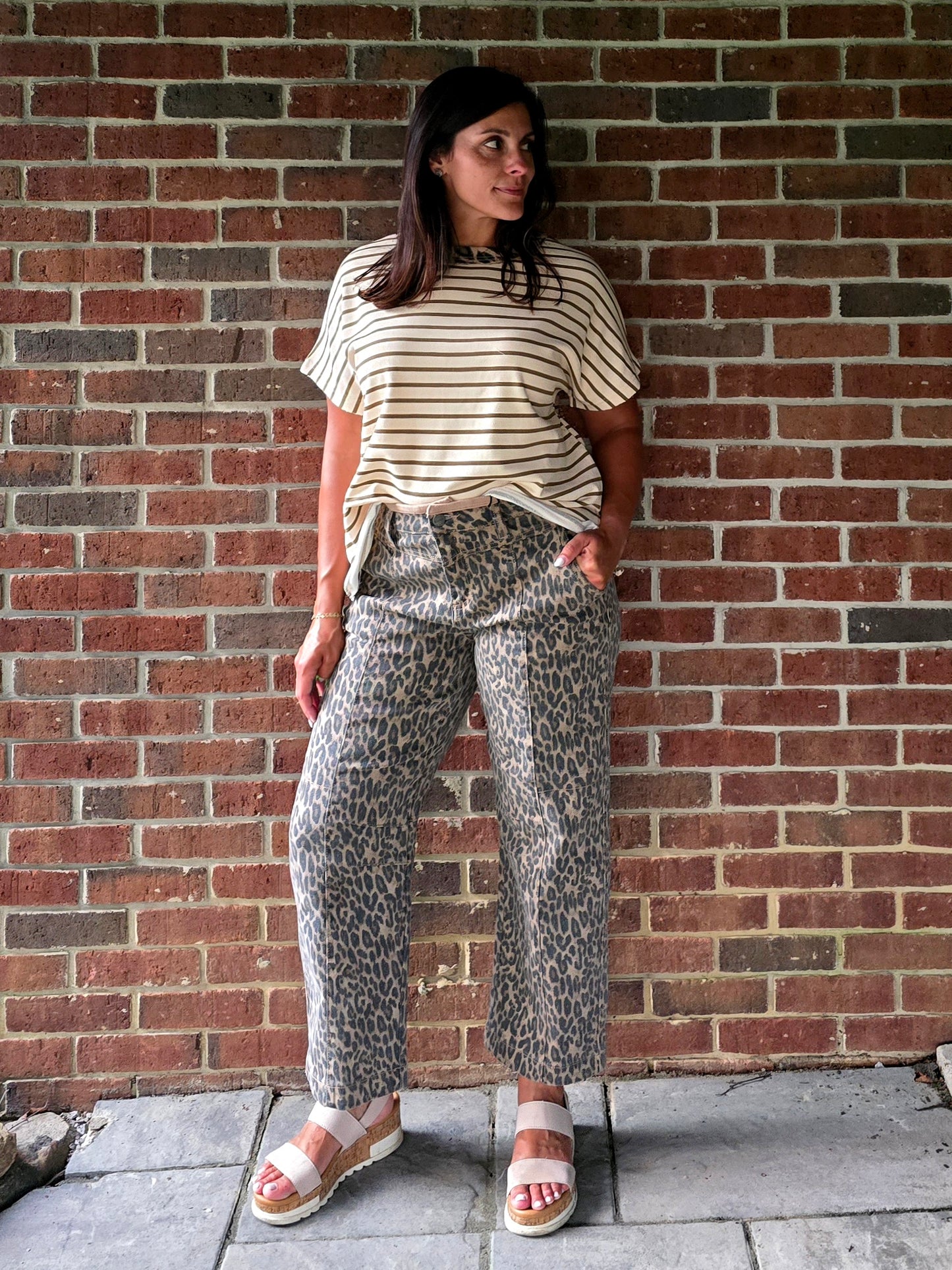 Leopard Cropped Relaxed Fit Jeans