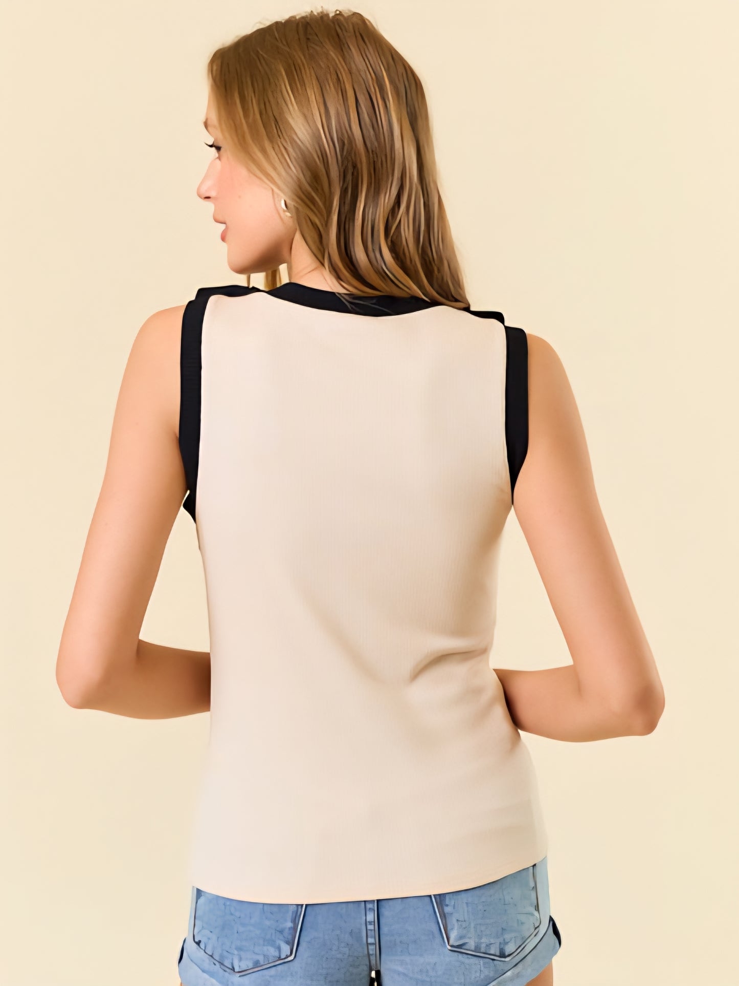 Scoop Neck Contrast Bow Tank