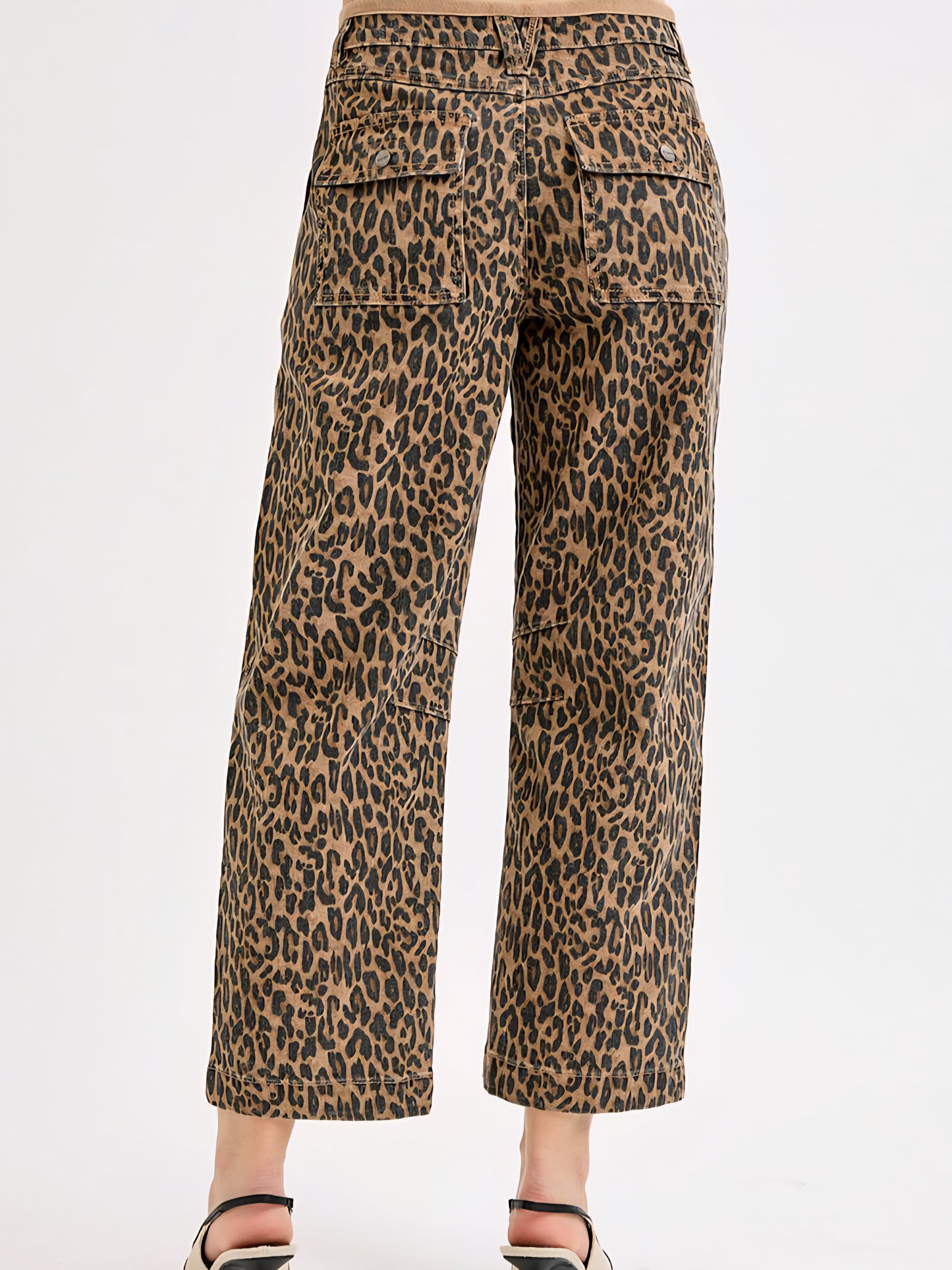 Leopard Cropped Relaxed Fit Jeans