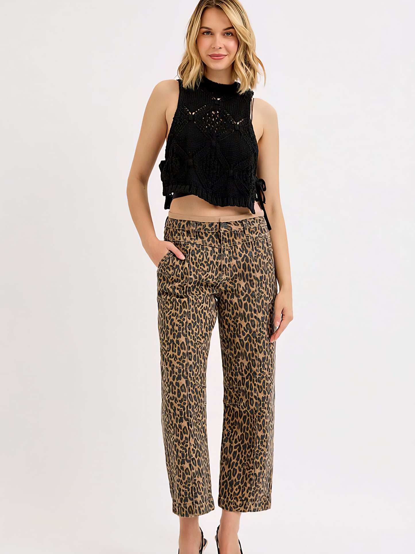 Leopard Cropped Relaxed Fit Jeans