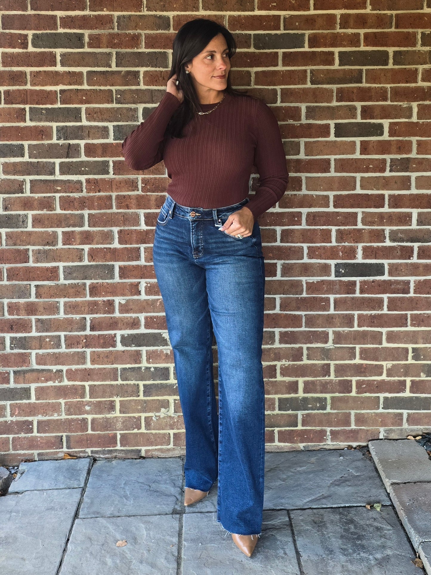 Ribbed Fitted Knit Top