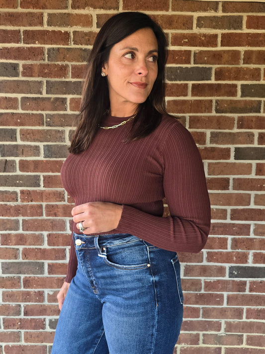 Ribbed Fitted Knit Top