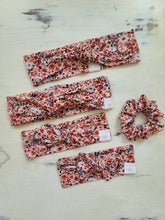 Load image into Gallery viewer, Red Floral Knotted Headwrap
