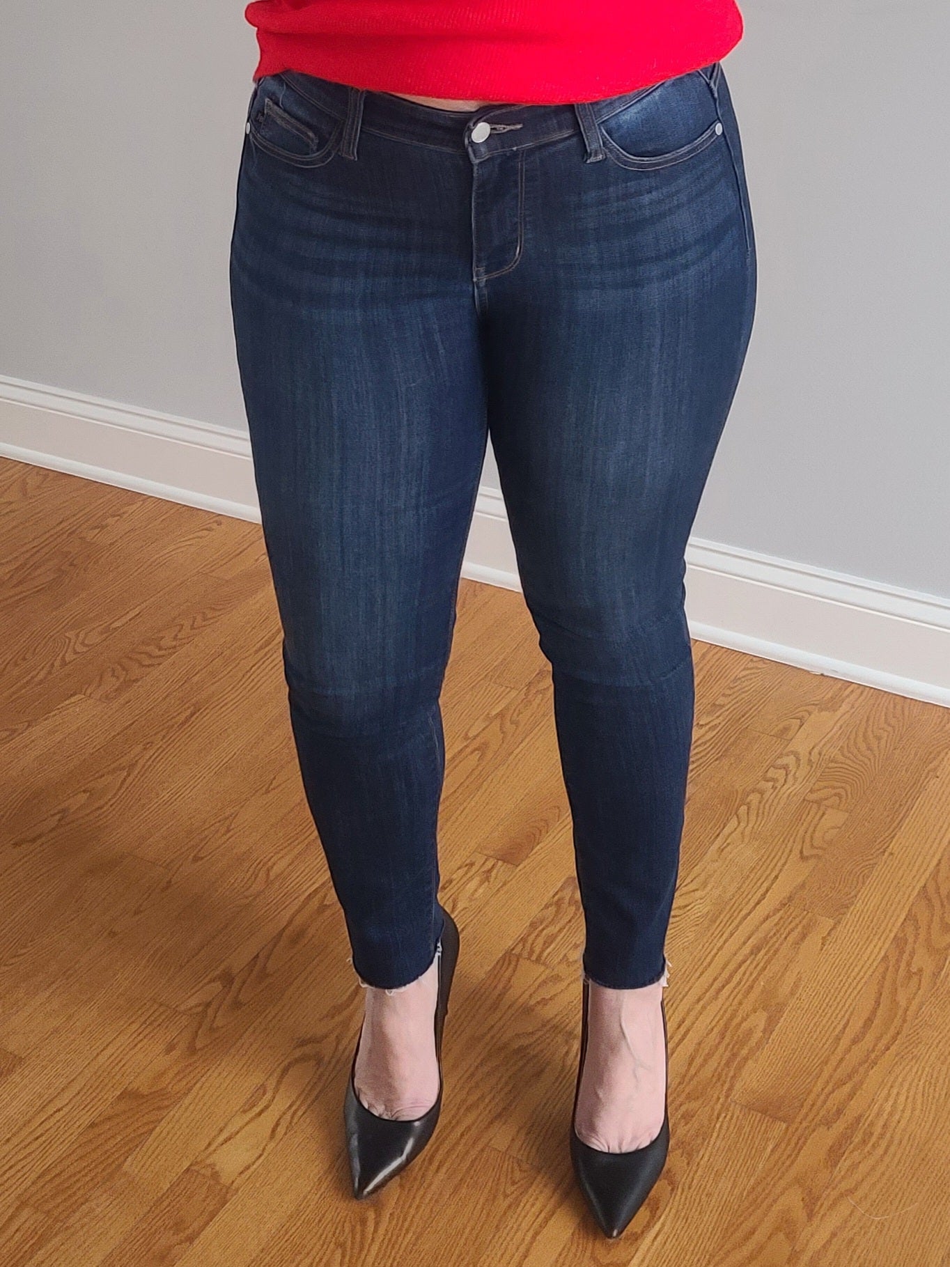 Mid-Rise Non-Distressed Skinnies